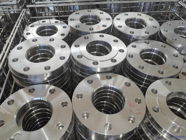 Chinese Supplying N06600 Class1500lb Blank DIN2633 Stainless Steel Flange