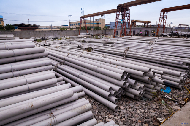 Internal Coated ASTM A270 Hastelloy N10276 Spotless Exhaust Nickel Alloy Steel Pipe
