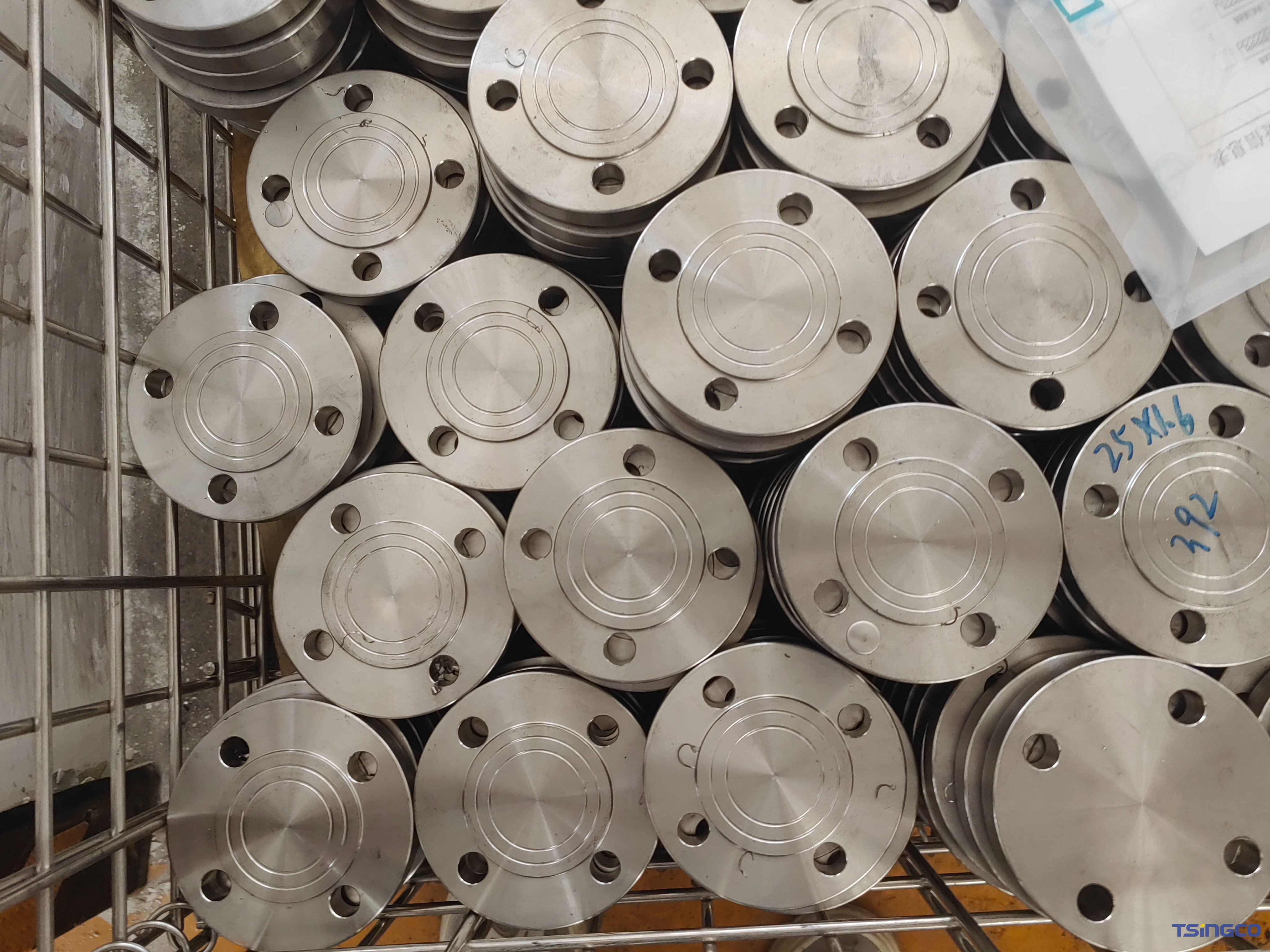 Chinese Supplying N06600 Class1500lb Blank DIN2633 Stainless Steel Flange