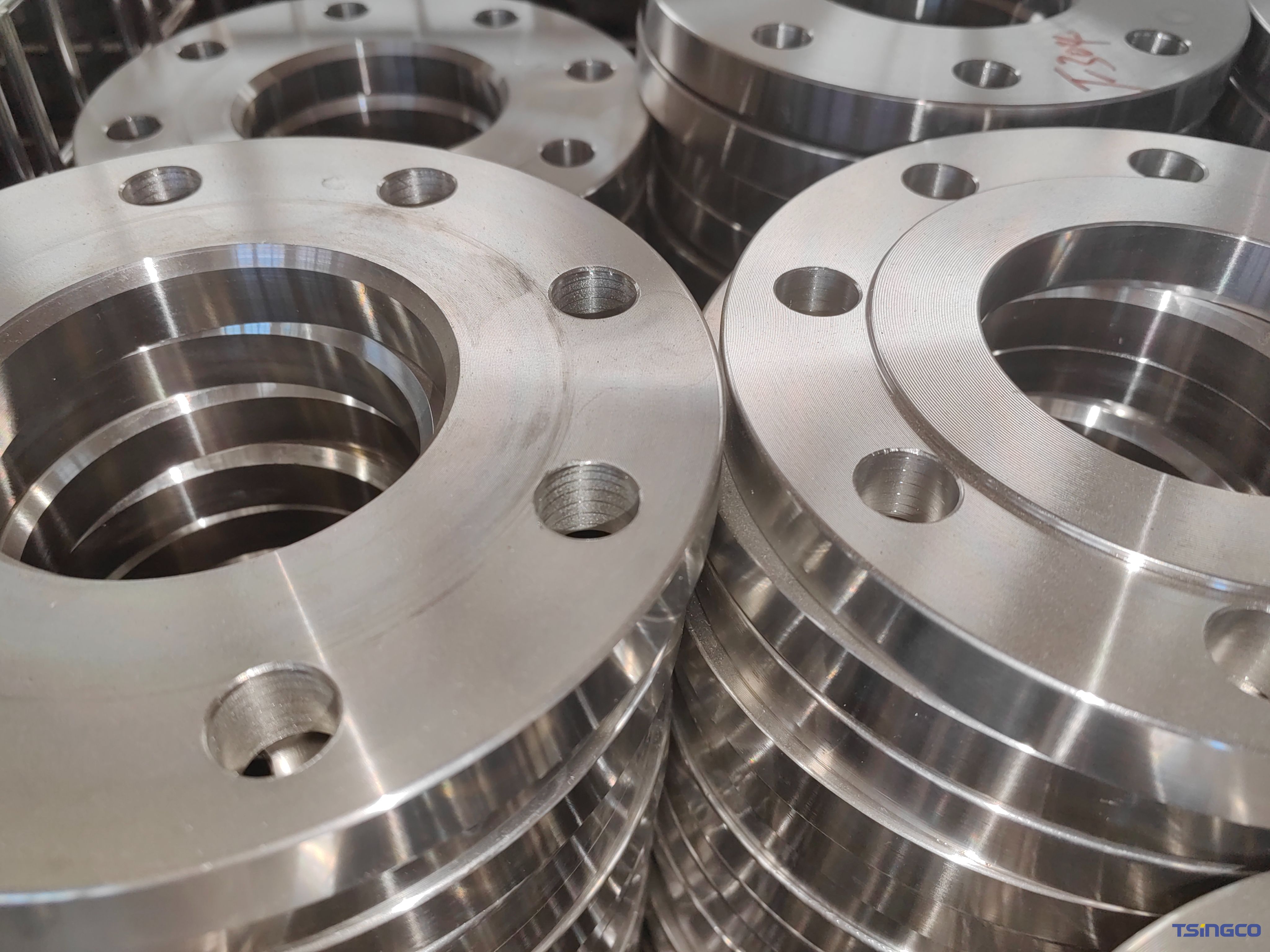 Chinese Supplying N06600 Class1500lb Blank DIN2633 Stainless Steel Flange